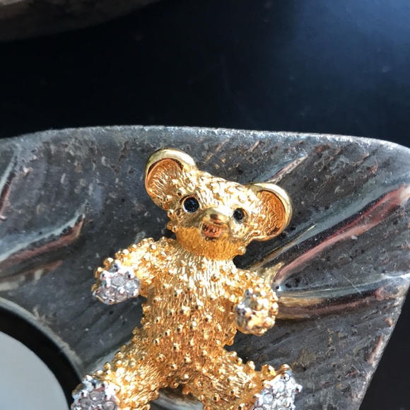 Vintage Butler Teddy Brooch - Picture 5 of 16